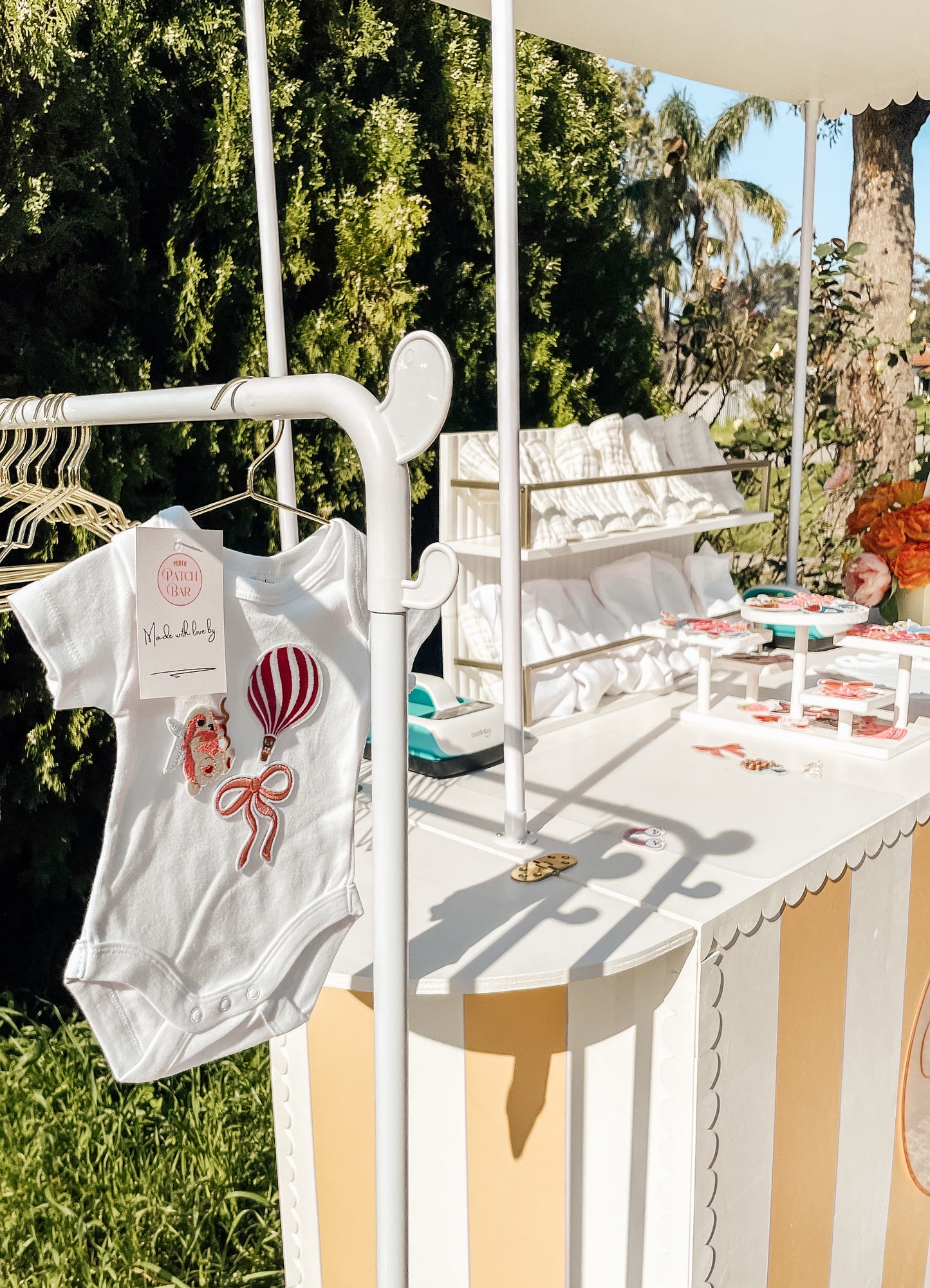 Pop Up Patch Bar With Onesies